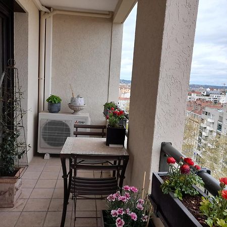 Jolie Chambre A Louer - Vue Imprenable Lyon Exteriér fotografie